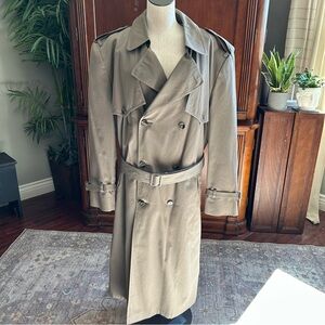 London Towne Mens Double Breasted Trench Coat w/ Zip-Out Liner and Belt 46 Long